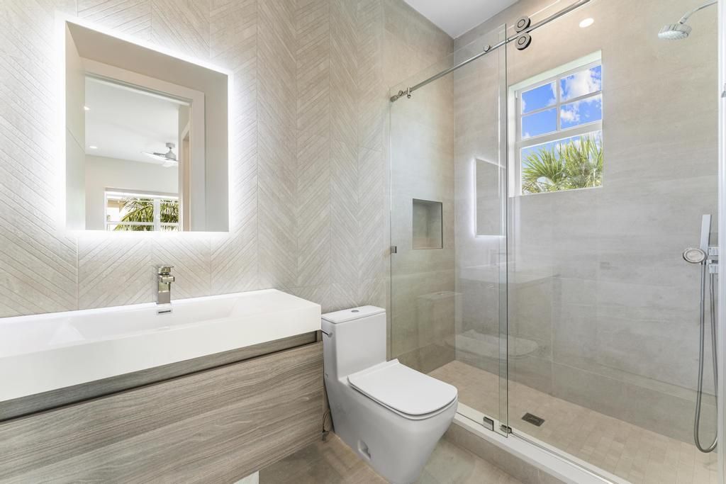 53 SE Seminole Street, Unit A, Stuart, FL 34994 Photo