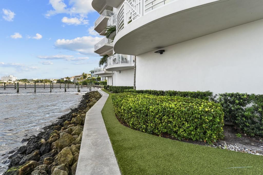 53 SE Seminole Street, Unit A, Stuart, FL 34994 Photo