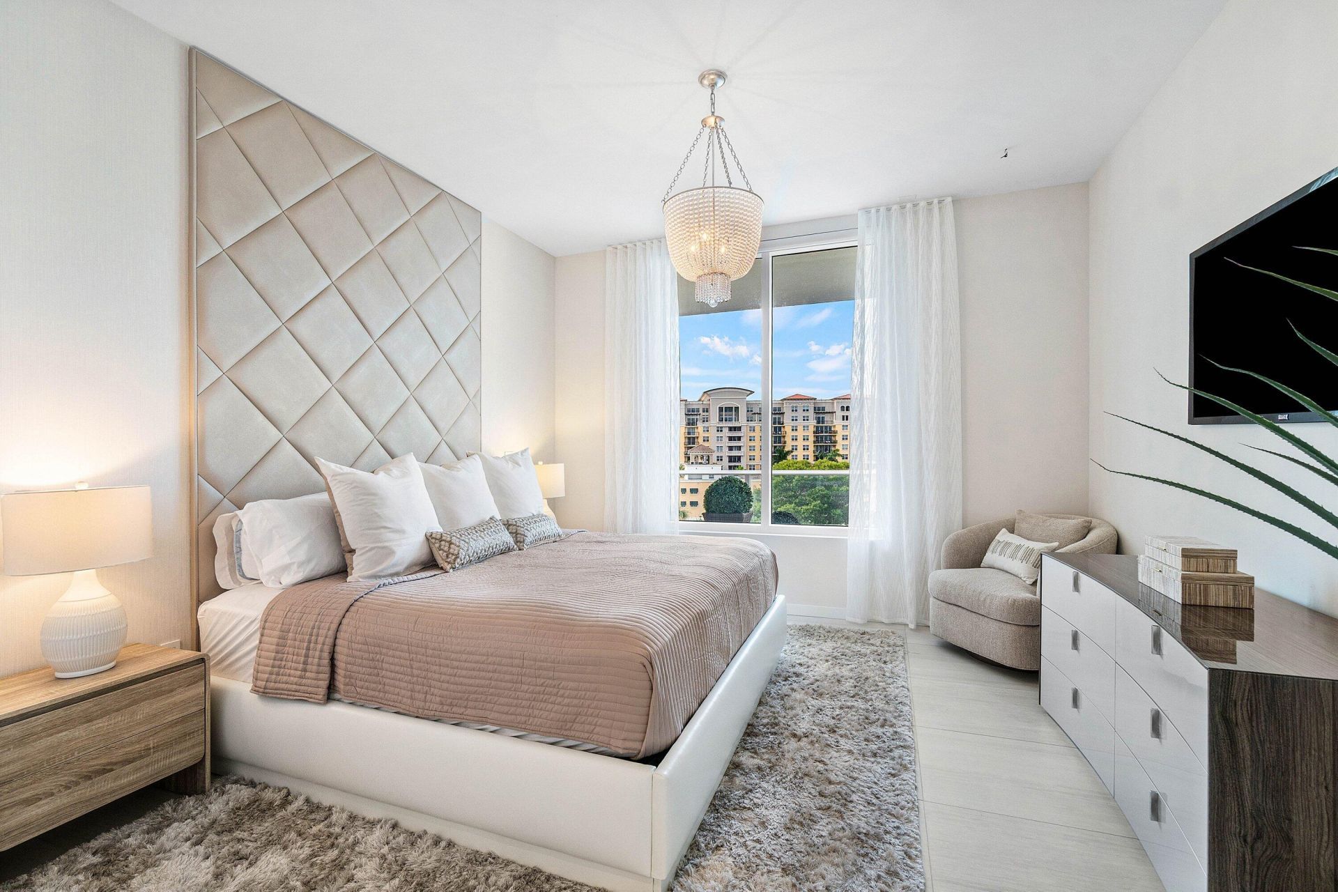 200 SE Mizner Boulevard, Unit 608, Boca Raton, FL 33432 Photo