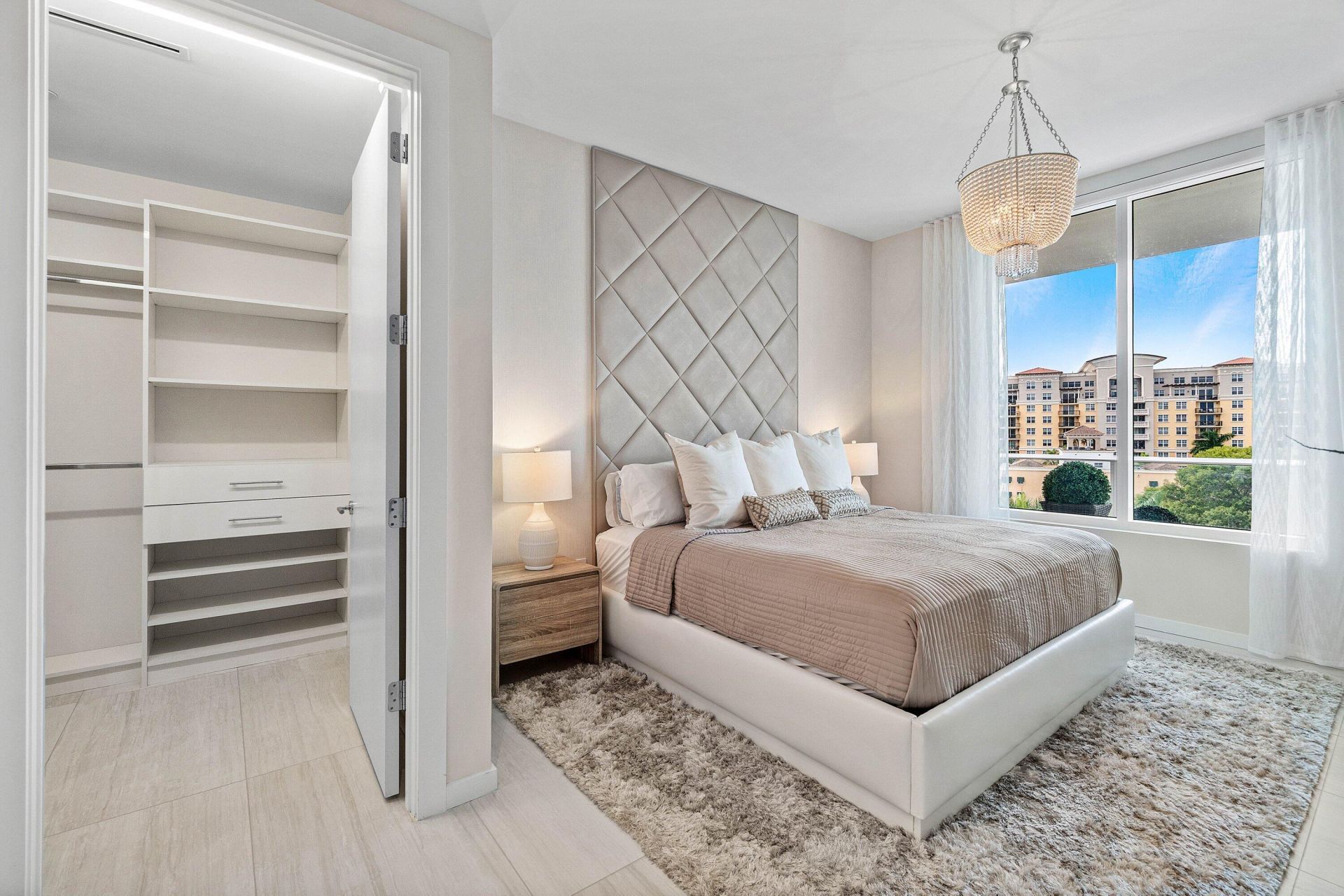 200 SE Mizner Boulevard, Unit 608, Boca Raton, FL 33432 Photo