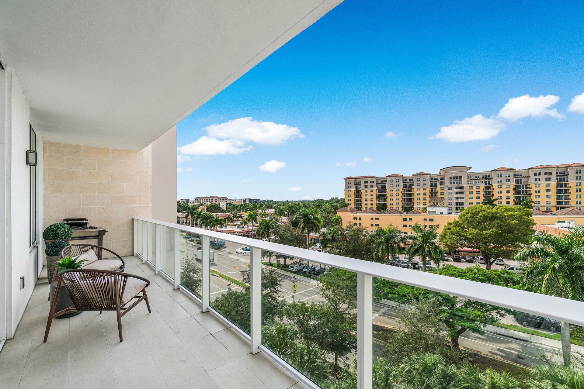 200 SE Mizner Boulevard, Unit 608, Boca Raton, FL 33432 Photo
