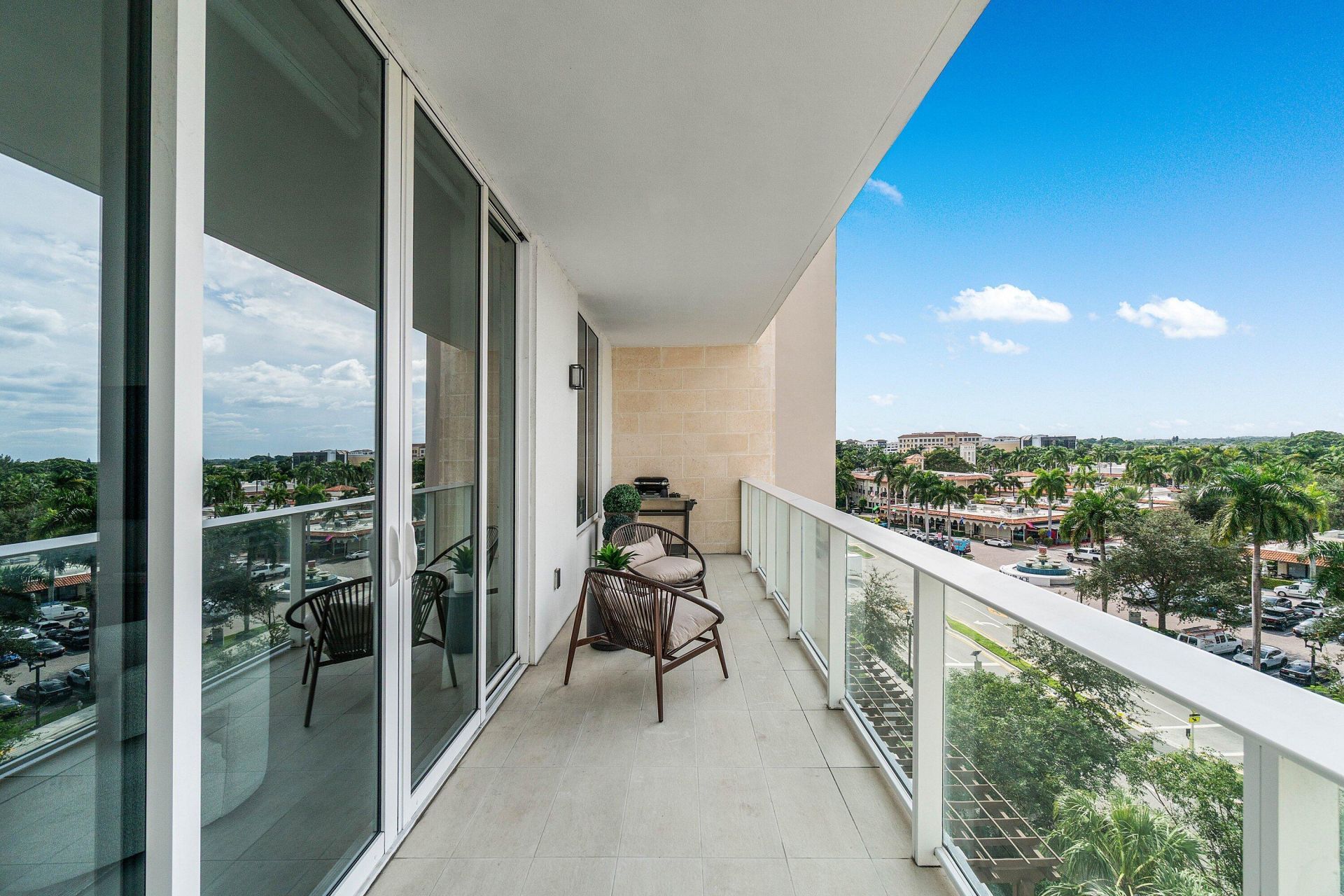 200 SE Mizner Boulevard, Unit 608, Boca Raton, FL 33432 Photo