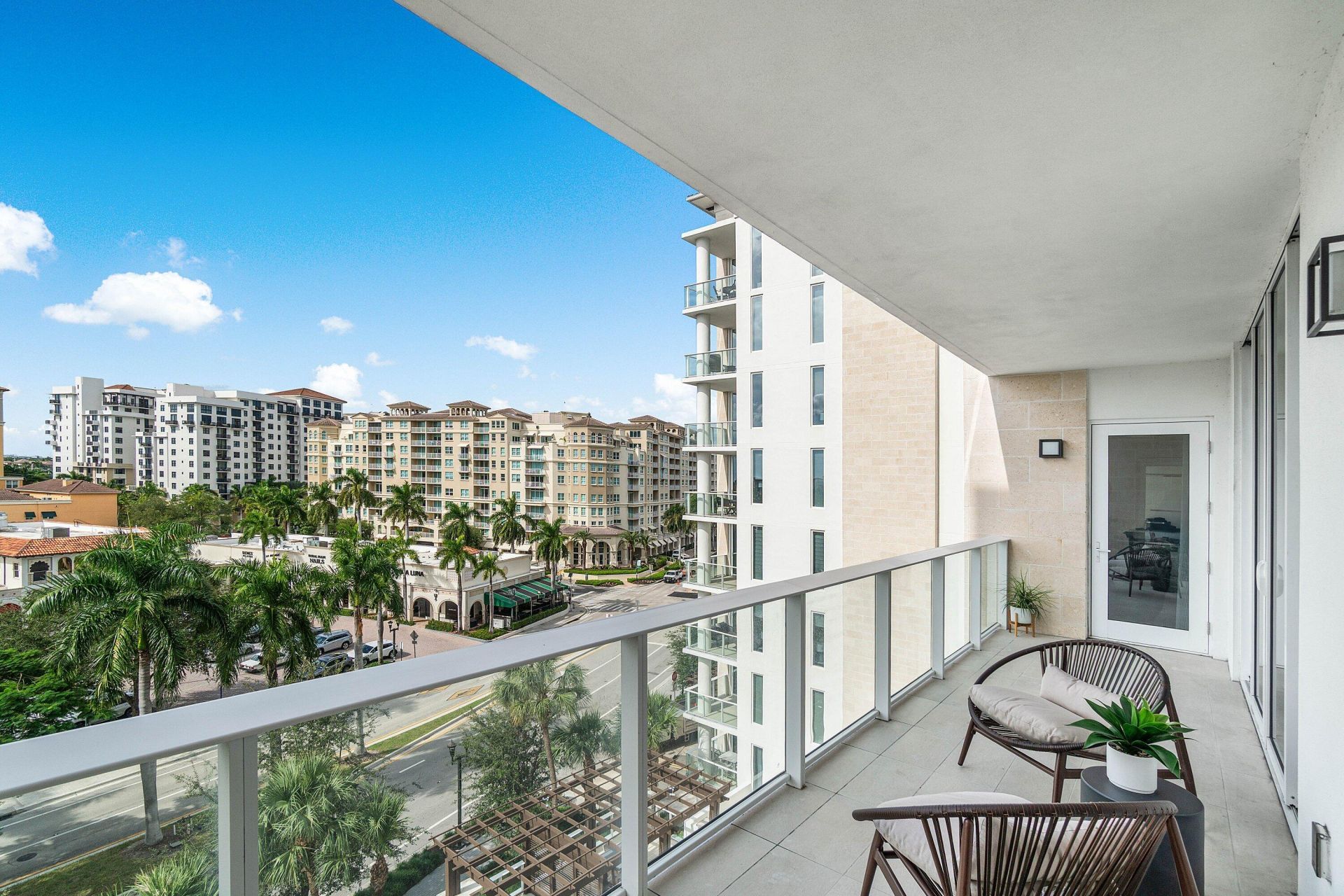 200 SE Mizner Boulevard, Unit 608, Boca Raton, FL 33432 Photo