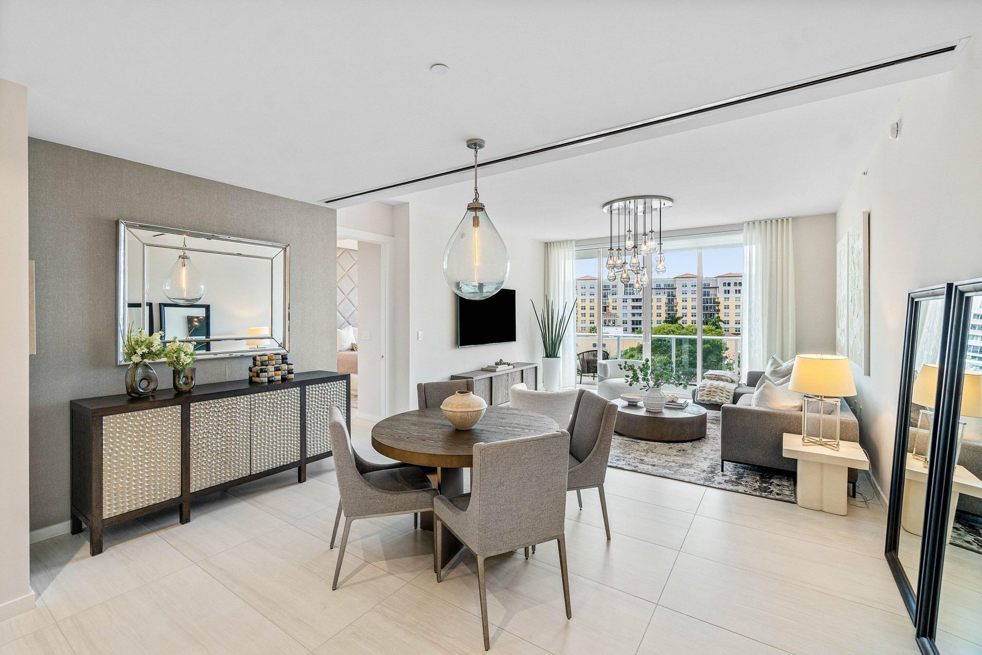 200 SE Mizner Boulevard, Unit 608, Boca Raton, FL 33432 Photo