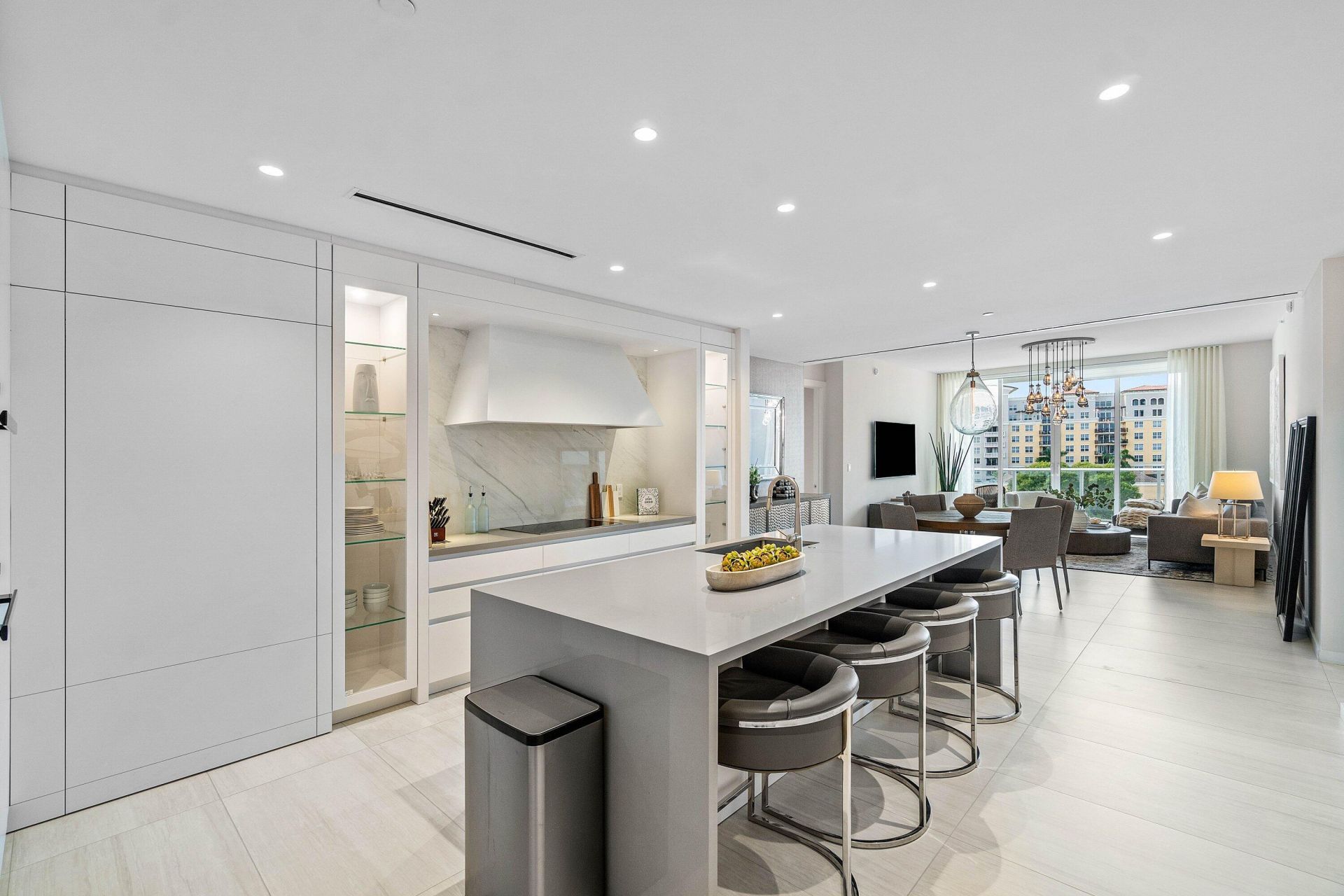 200 SE Mizner Boulevard, Unit 608, Boca Raton, FL 33432 Photo