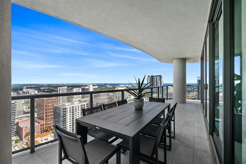 100 E Las Olas Boulevard, Unit 4001, Fort Lauderdale, FL 33301 Photo