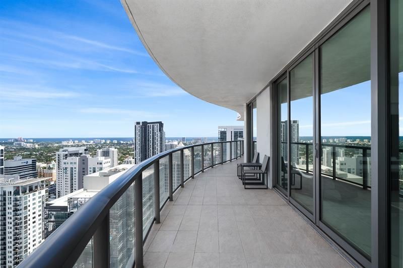 100 E Las Olas Boulevard, Unit 4001, Fort Lauderdale, FL 33301 Photo