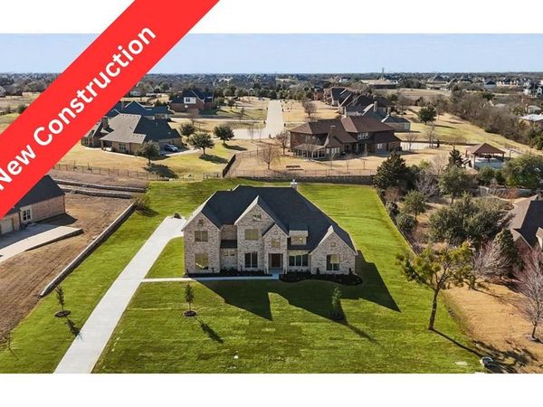 309 Stoney Creek Boulevard, Sunnyvale, TX 75182