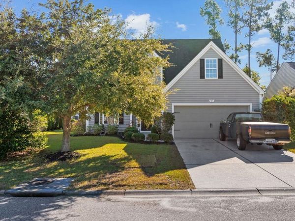 136 Carolina Oaks Dr., Murrells Inlet, SC 29576