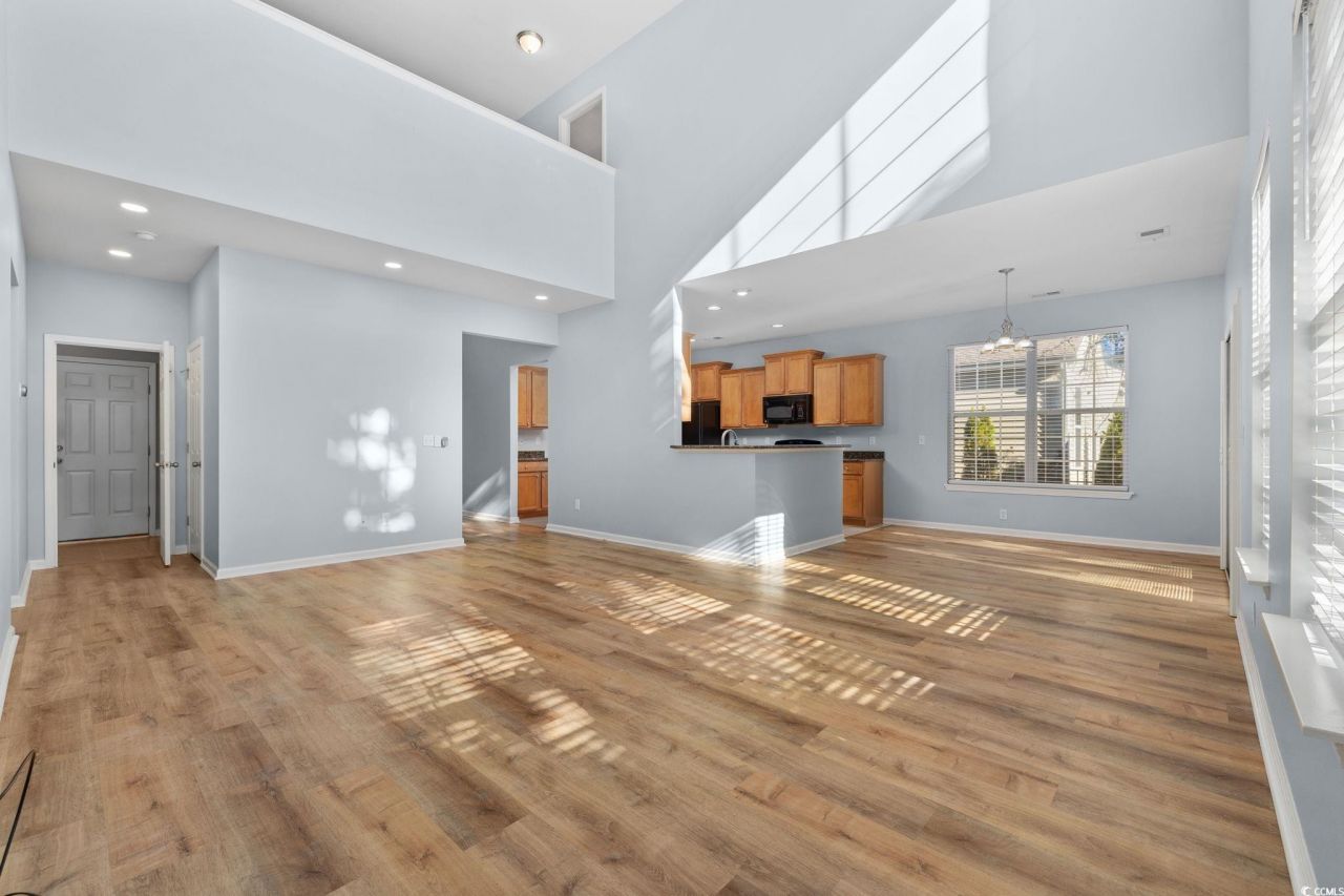 136 Carolina Oaks Dr. Photo 6