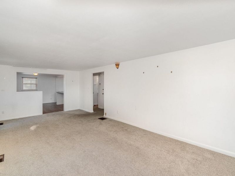 110 Hillside Drive, Florence, KY 41042 Photo 8