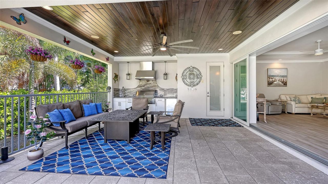 335 Bob White Way, Sarasota, FL 34236 Photo