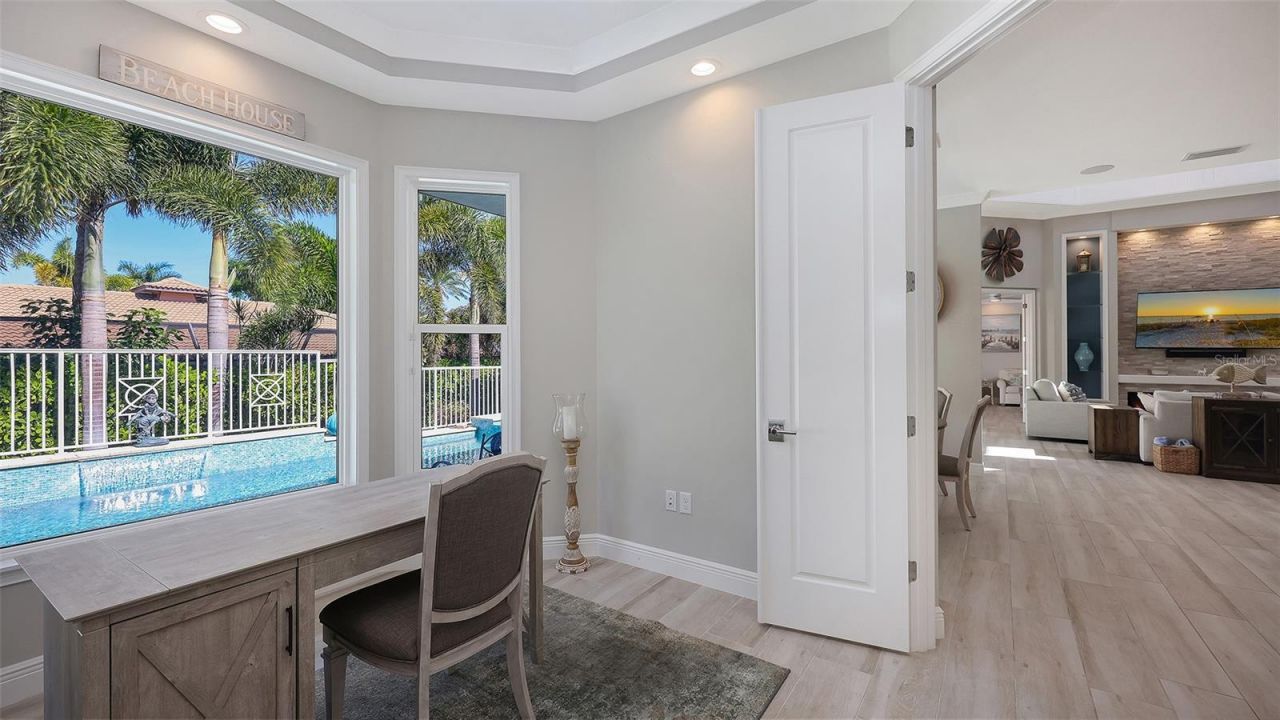 335 Bob White Way, Sarasota, FL 34236 Photo