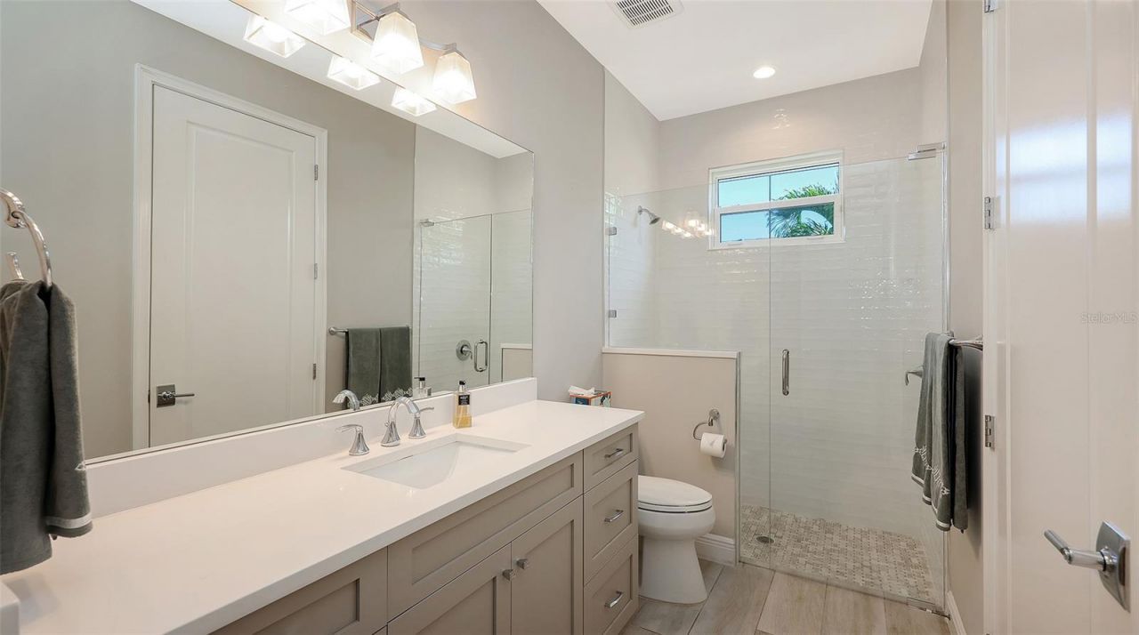 335 Bob White Way, Sarasota, FL 34236 Photo