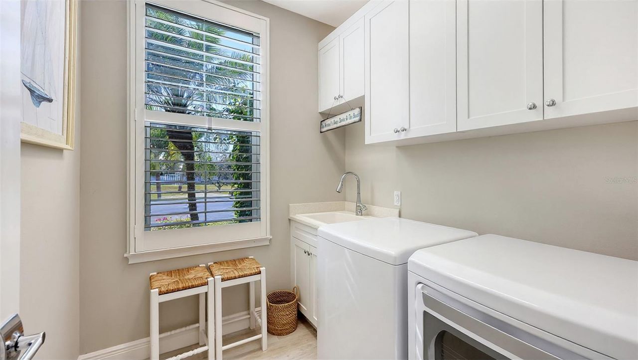 335 Bob White Way, Sarasota, FL 34236 Photo