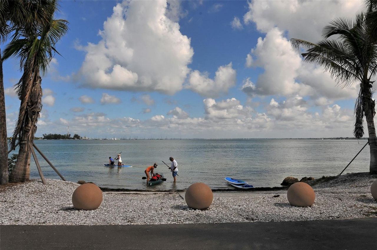 335 Bob White Way, Sarasota, FL 34236 Photo