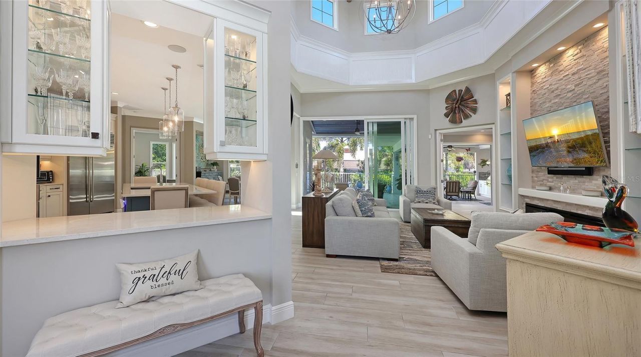 335 Bob White Way, Sarasota, FL 34236 Photo