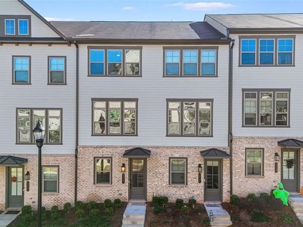 3927 ALLEGRETTO Circle, Atlanta, GA 30339
