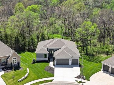 7003 N Polk Avenue, Kansas City, MO 64151