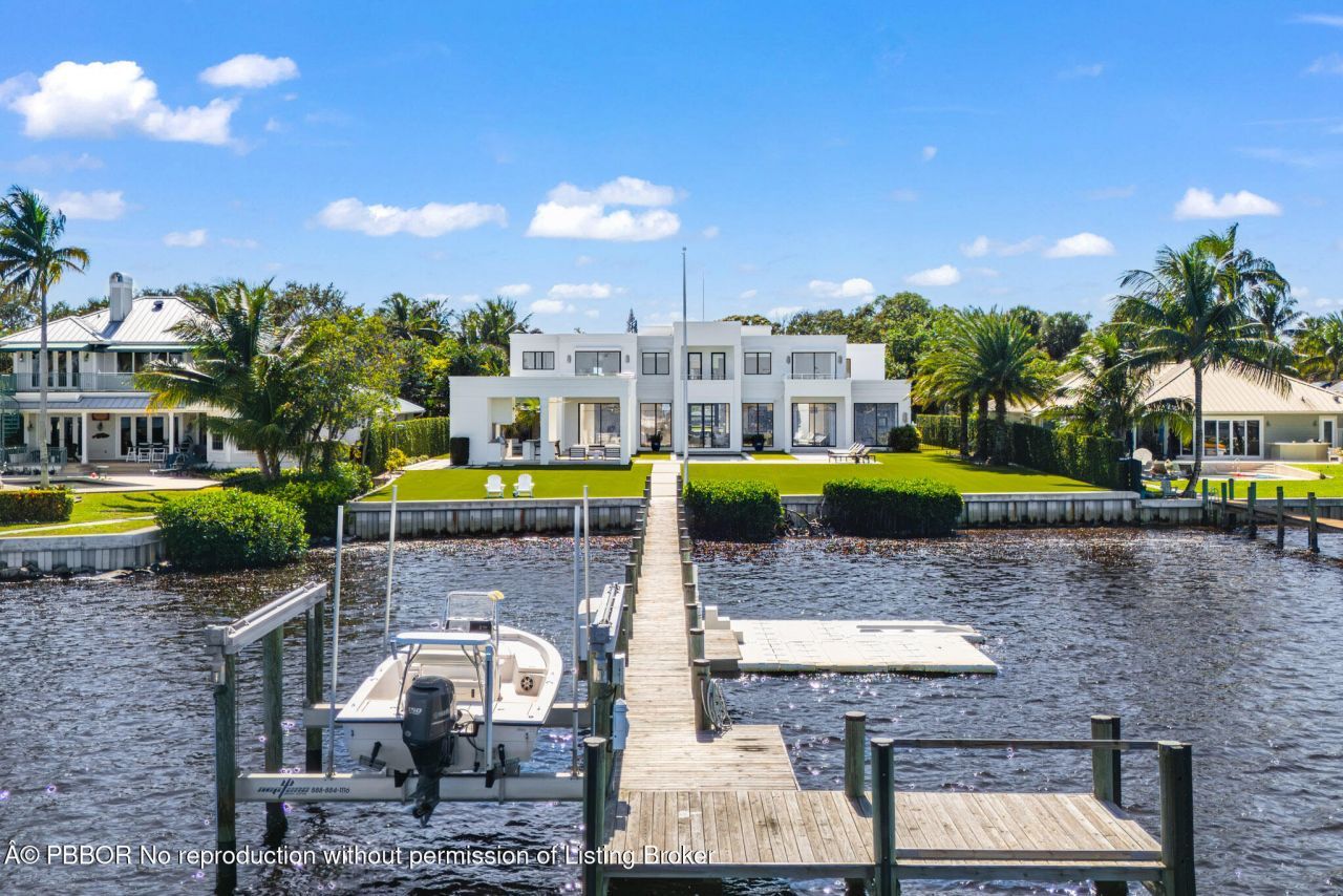 18200 Gardiner Lane, Jupiter, FL 33458 Photo