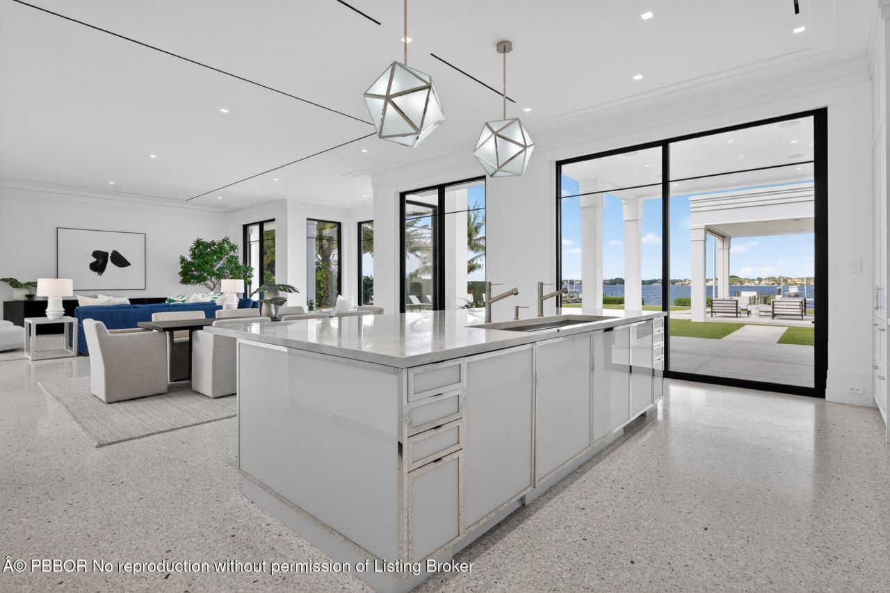 18200 Gardiner Lane, Jupiter, FL 33458 Photo