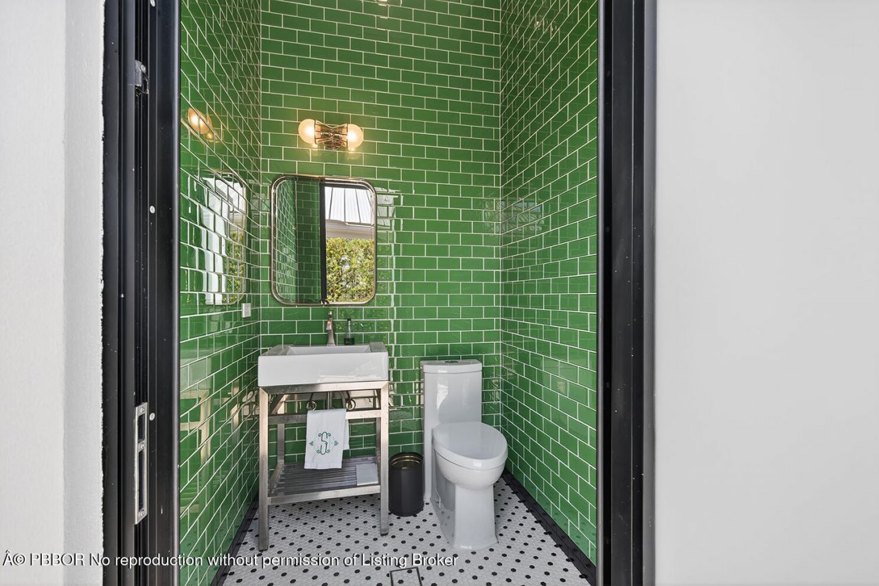 18200 Gardiner Lane, Jupiter, FL 33458 Photo