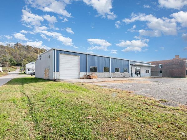 330 N Front Street, Ripley, OH 45167