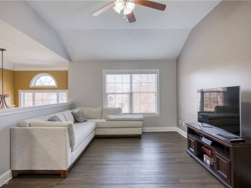 3082 Willowbrook Drive, Aurora, OH 44202 Photo 23