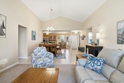 7052 Blade Beak Ln. photo 4