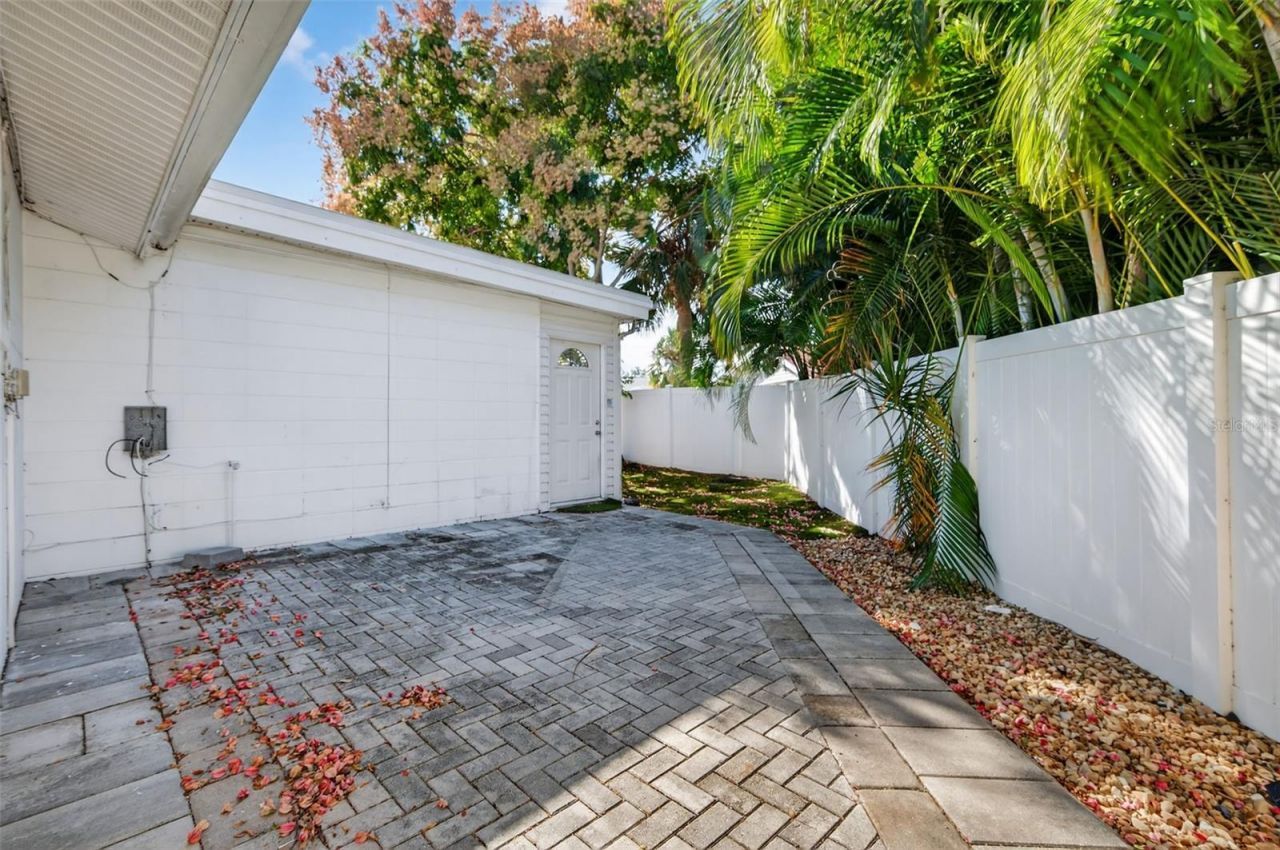 4300 50th Place S, Saint Petersburg, FL 33711 Photo