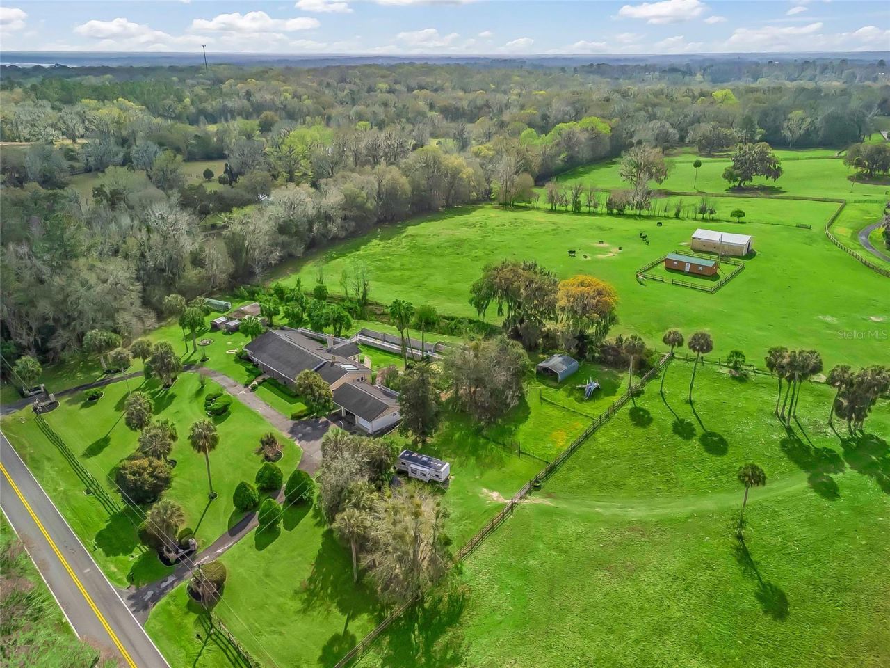 6994 NW 320 Highway, Micanopy, FL 32667 Photo