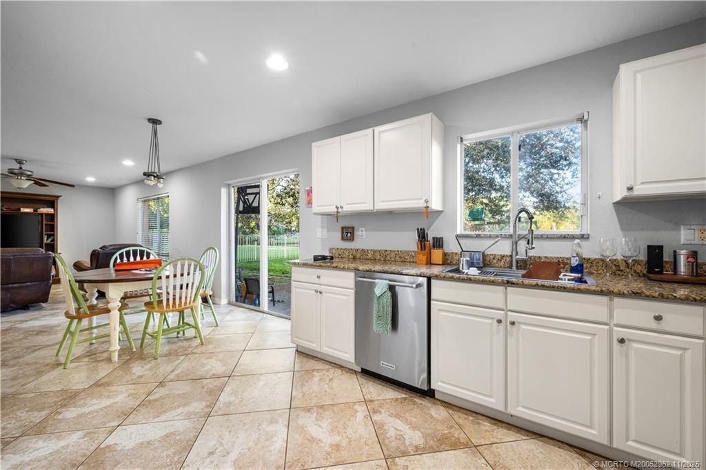 5532 SE Graham Drive, Stuart, FL 34997 Photo