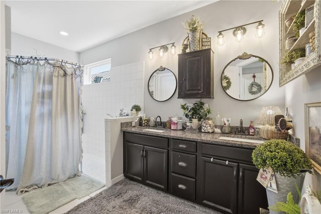 8190 Lucello Ter S, Naples, FL 34114 Photo