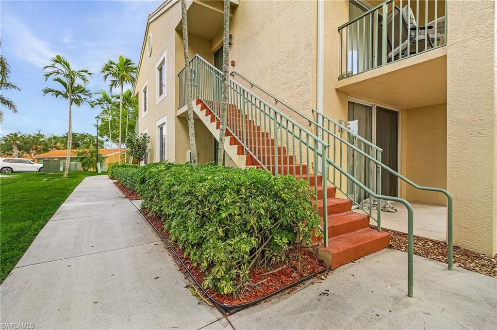 1180 Wildwood Lakes Blvd, Unit 208, Naples, FL 34104 Photo