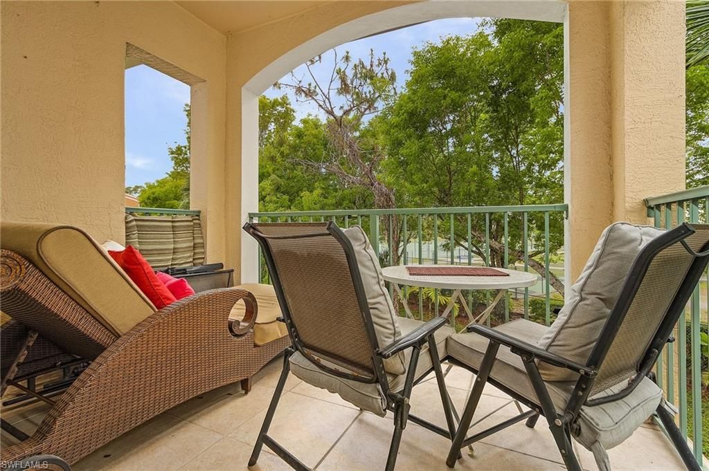 1180 Wildwood Lakes Blvd, Unit 208, Naples, FL 34104 Photo