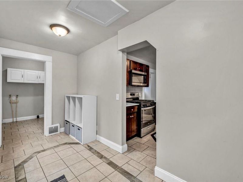 3879 W 157th Street, Cleveland, OH 44111 Photo 33