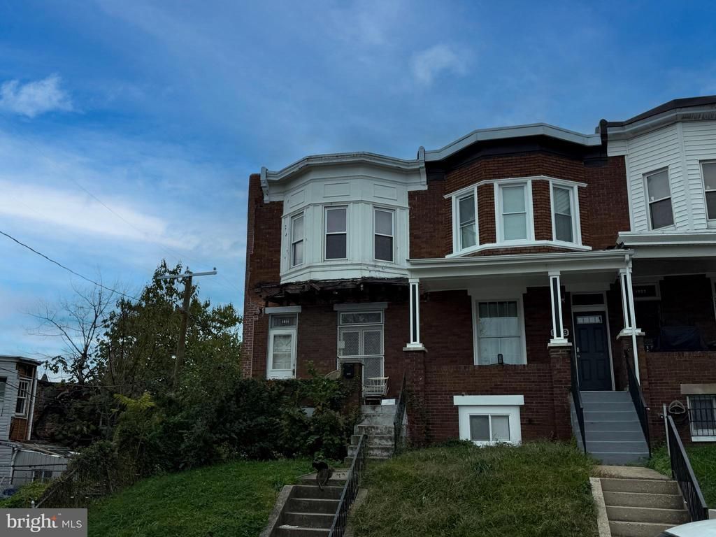 1911 E 20th Street, Baltimore, MD 21213 Main Photo