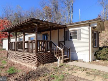 206 MOUNTAIN PENNY LANE, CLAYSBURG, PA 16625