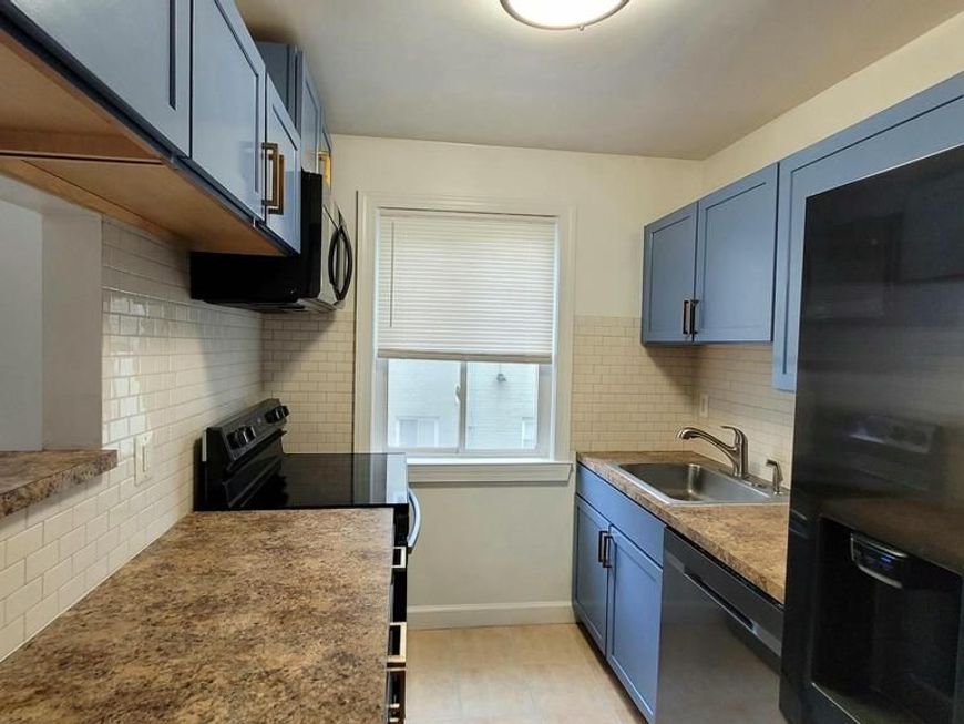 705 Brandywine Street Se, Unit 201, Washington, DC 20032 Main Photo