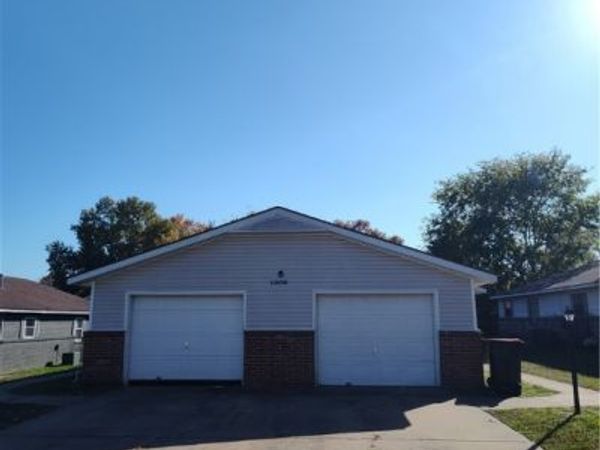 1909 Sycamore Place , Springdale, AR 72762