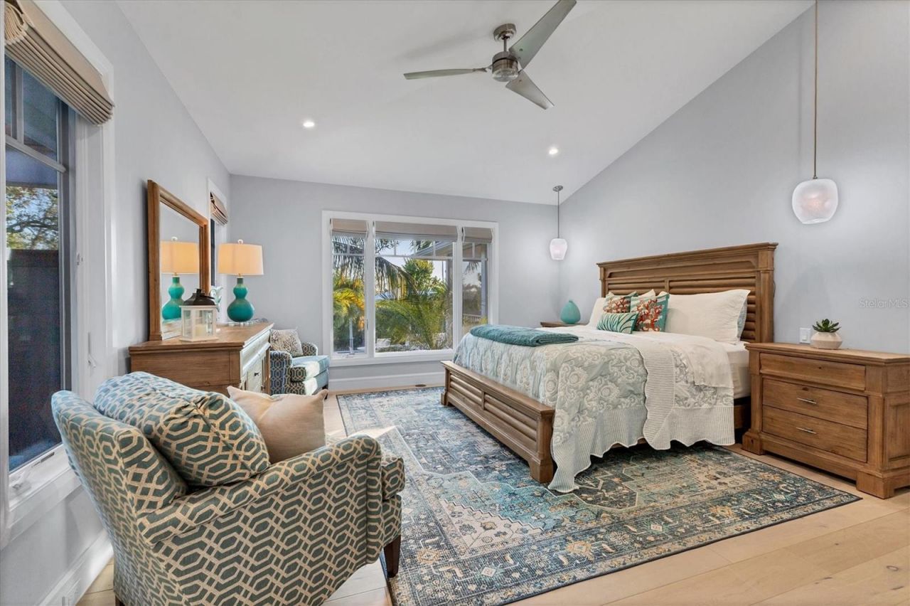 709 Eagle Point Drive, Venice, FL 34285 Photo