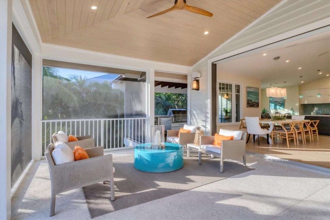 709 Eagle Point Drive, Venice, FL 34285 Photo