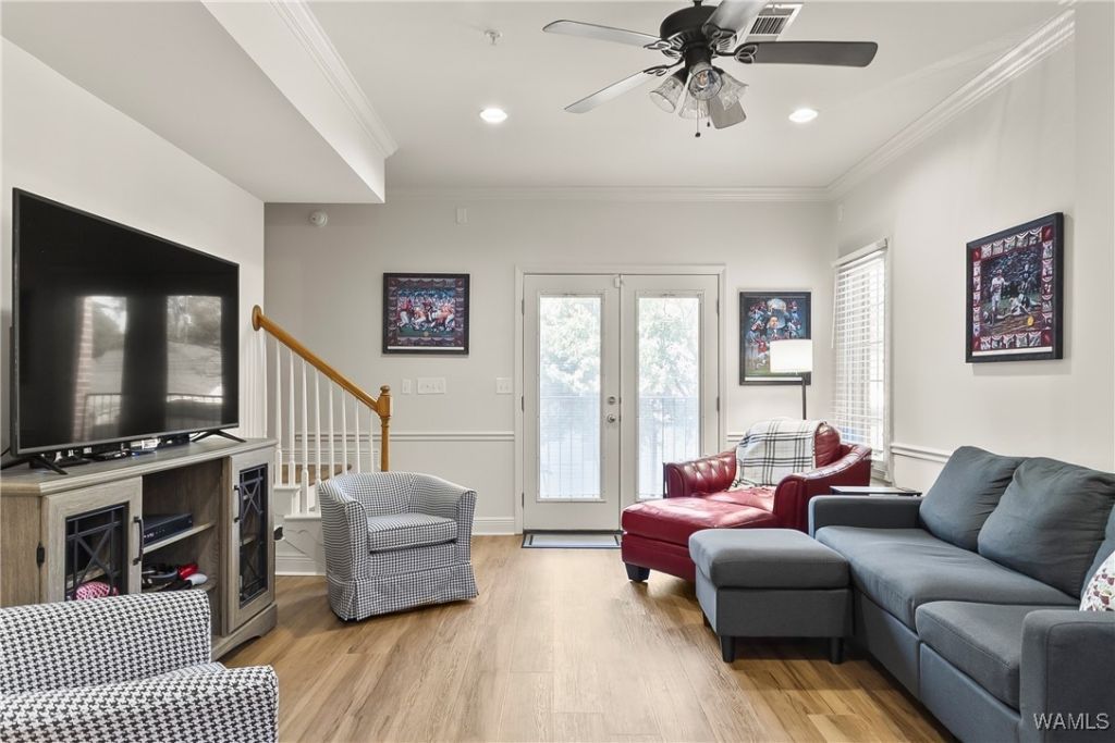 1020 Oak Avenue, Unit 3, Tuscaloosa, AL 35401 Main Photo