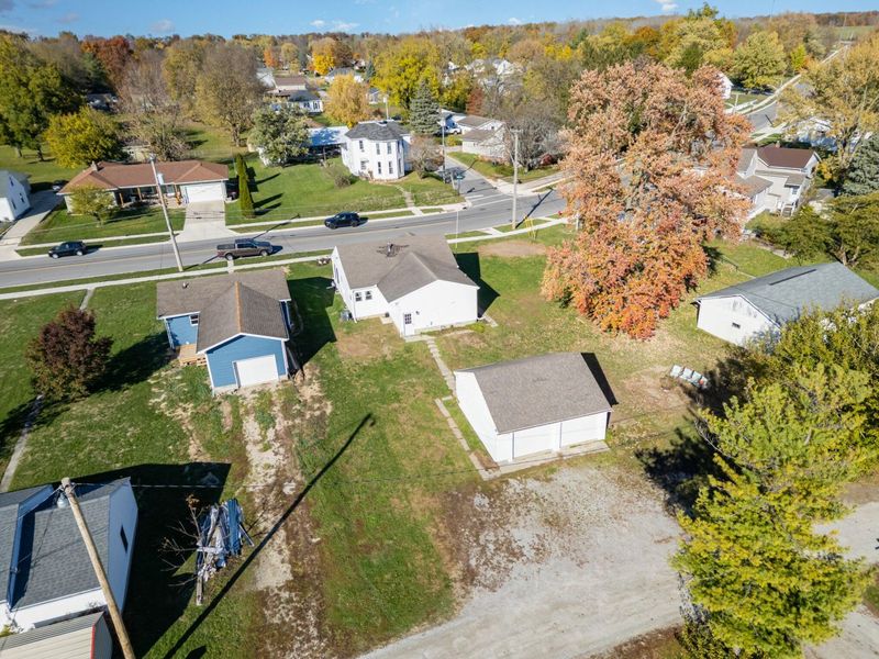 9 E Silver Street, Wapakoneta, OH 45895 Photo 18