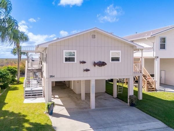 284 SE 218th St, Suwannee, FL 32692