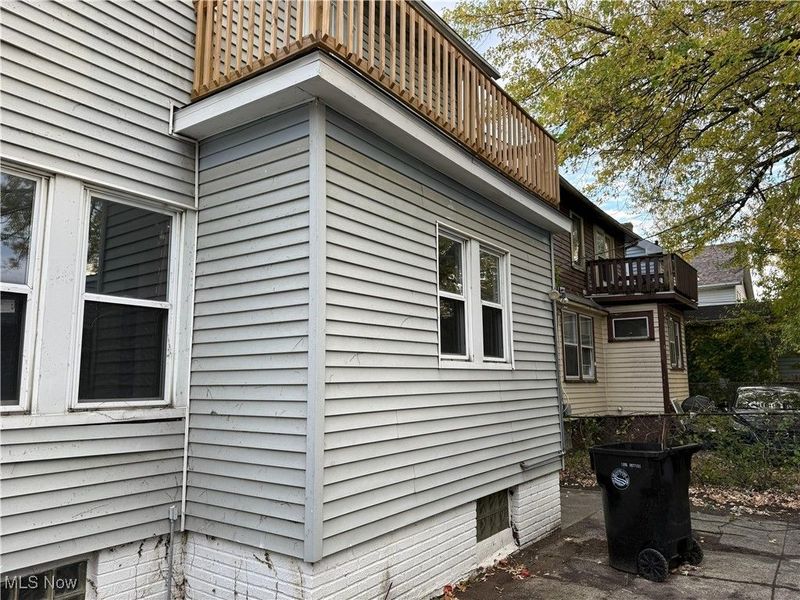 878 E 130th Street, Cleveland, OH 44108 Photo 12