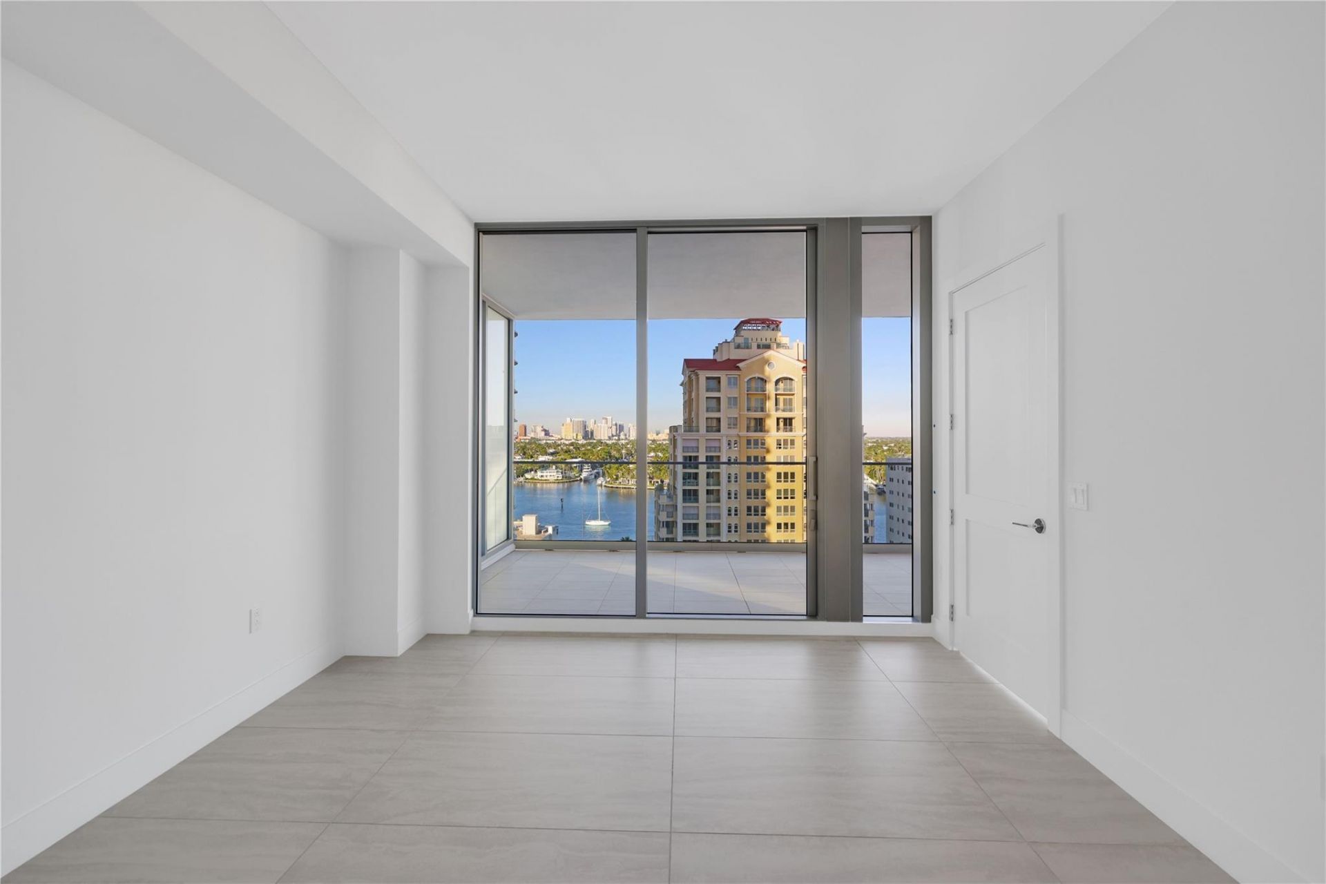 151 N Seabreeze Boulevard, Unit 903E, Fort Lauderdale, FL 33304 Photo
