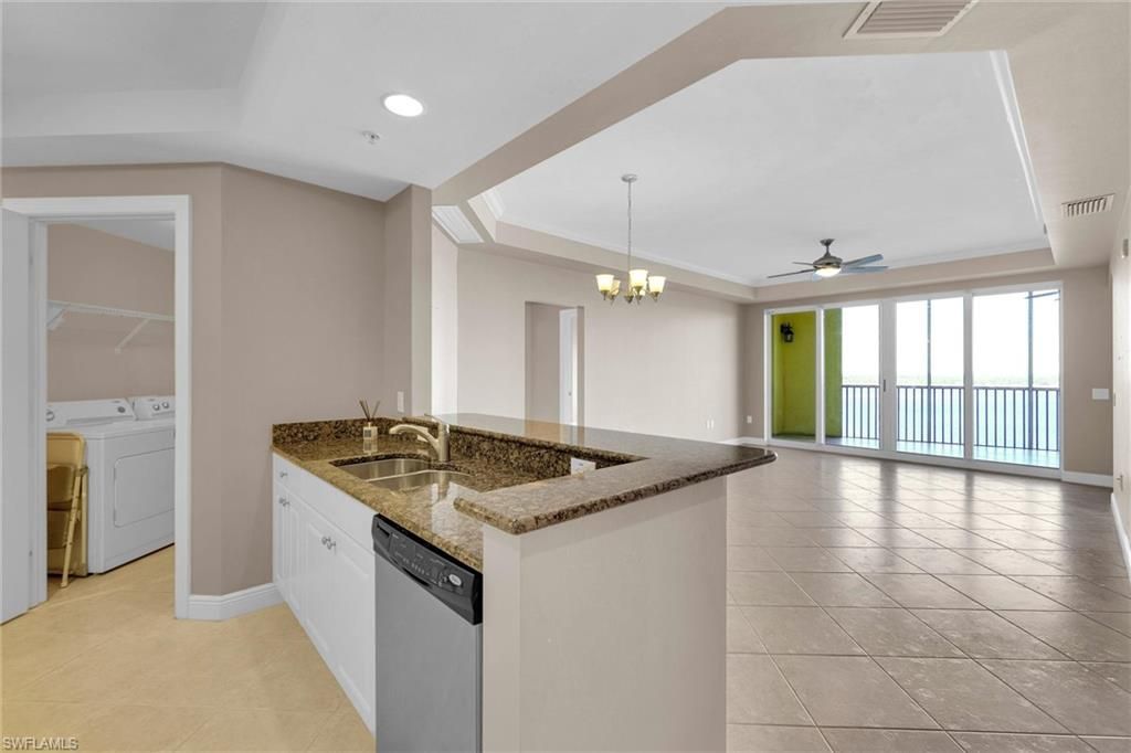 2745 1st St, Unit 1802, Fort Myers, FL 33916 Photo