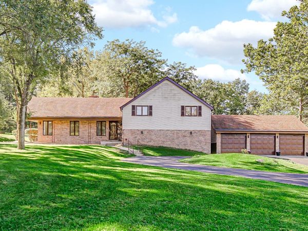 3317 E Buried Oak Drive, Crete, IL 60417