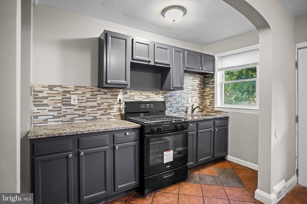 728 Richwood Avenue, Baltimore, MD 21212 Main Photo